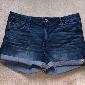 High waisted super stretch jean shorts from AE